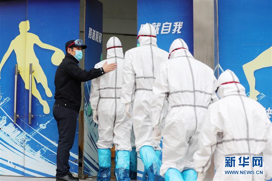 （新华全媒头条·图文互动）（1）战斗在党和人民最需要的地方——记奋战湖北抗疫一线的人民警察