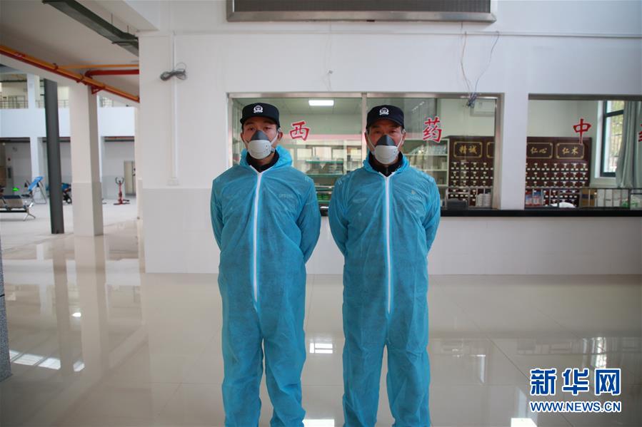 （新华全媒头条·图文互动）（4）战斗在党和人民最需要的地方——记奋战湖北抗疫一线的人民警察
