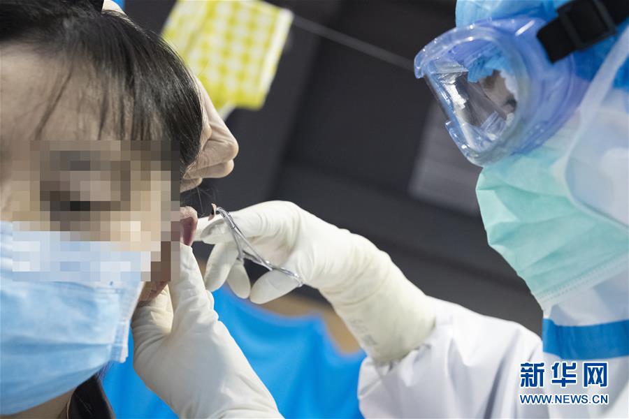 (聚焦疫情防控)(9)以中医治疗为主的武汉江夏方舱医院