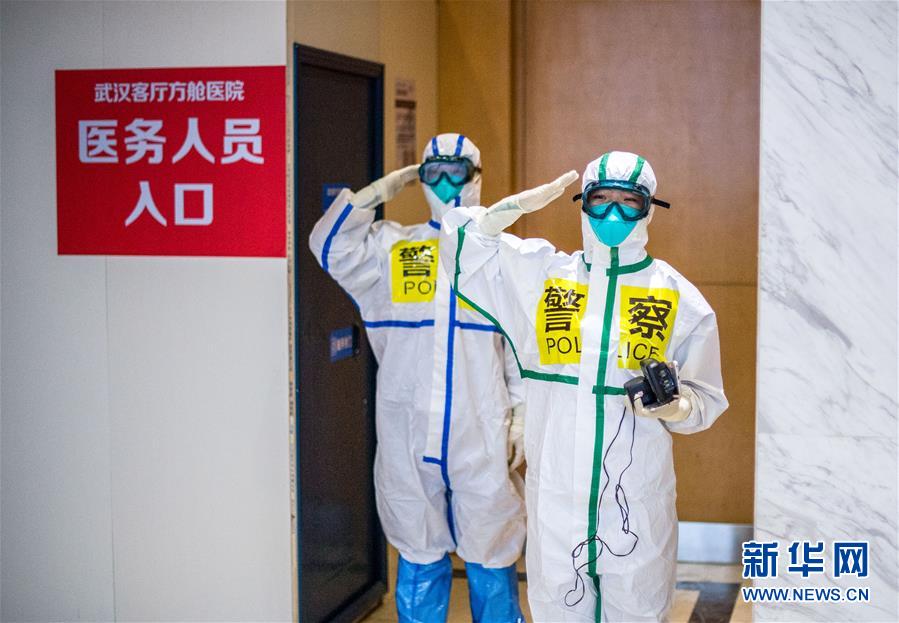 （新华全媒头条·图文互动）（7）守望相助，坚忍不拔——致敬武汉战“疫”中千千万万个平凡英雄