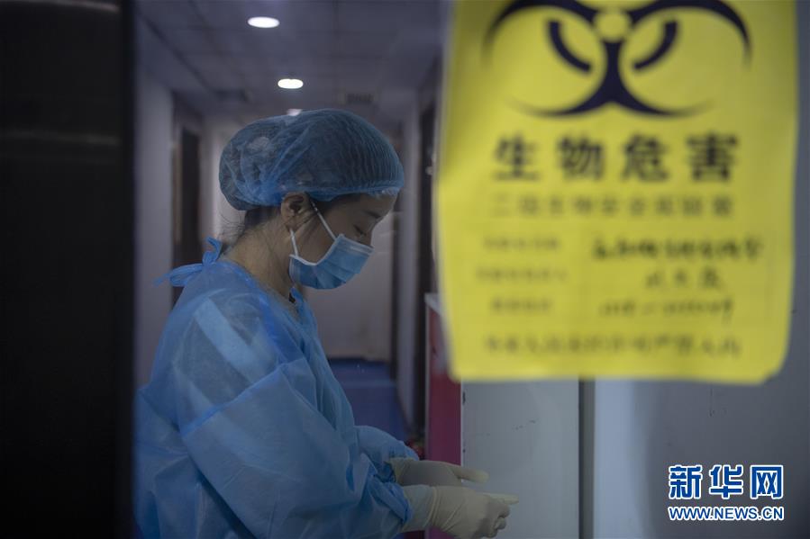 （聚焦疫情防控·图片故事）（3）“90后”检验员张慧变的防疫故事