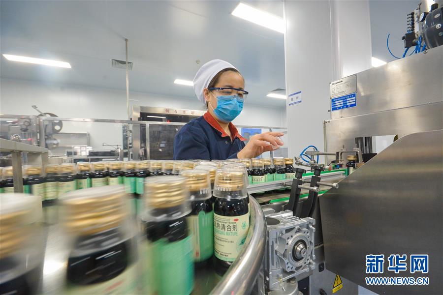 (社会)(3)河北:药企加紧生产保供应