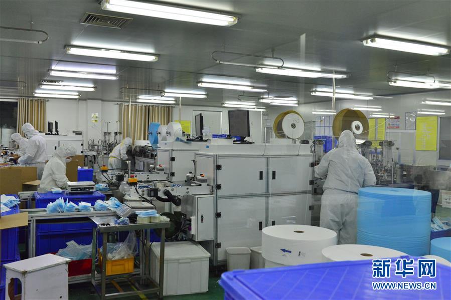 #(聚焦疫情防控)(4)湖北仙桃:抓紧口罩生产 助力国际防疫