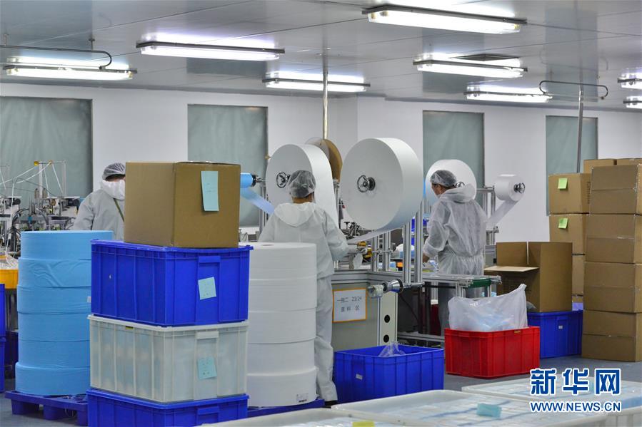 #(聚焦疫情防控)(3)湖北仙桃:抓紧口罩生产 助力国际防疫
