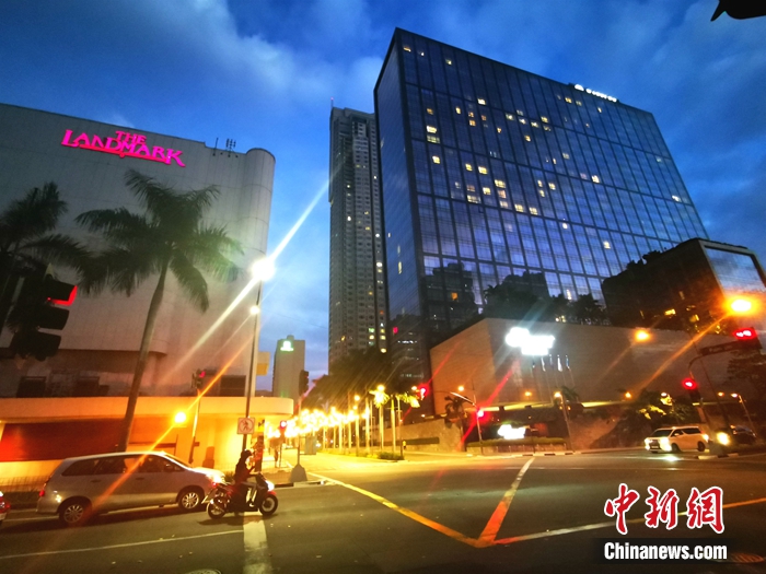 點擊進(jìn)入下一頁
