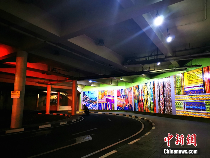 點擊進(jìn)入下一頁