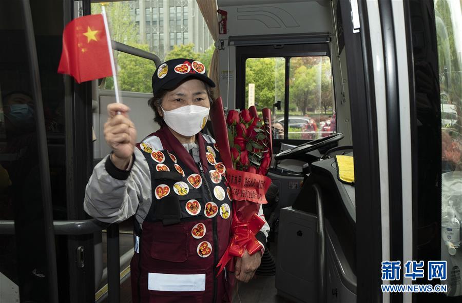 （新华全媒头条·图文互动）（7）武汉战“疫”中的铭记时刻