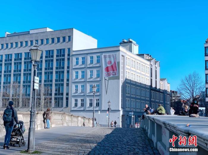 點(diǎn)擊進(jìn)入下一頁