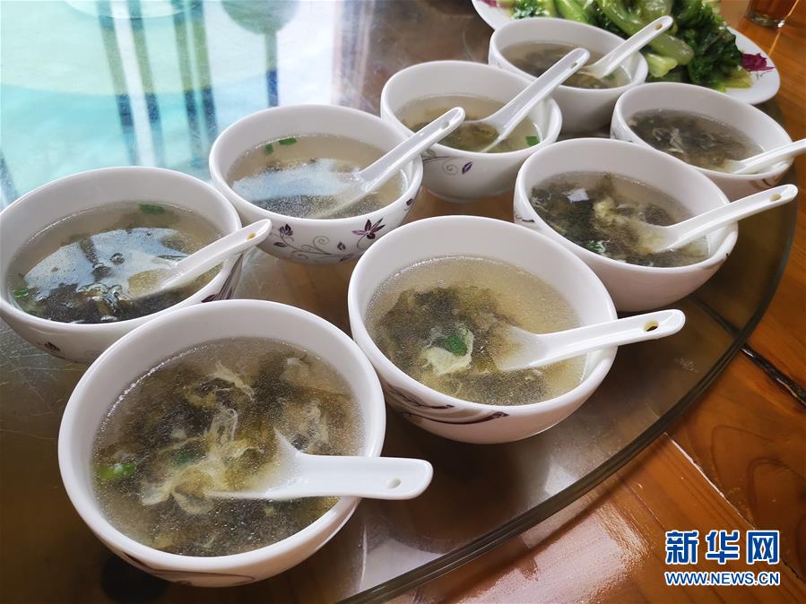 (新华全媒头条·图文互动)(5)一双公筷,能否“夹”出餐桌新文明?
