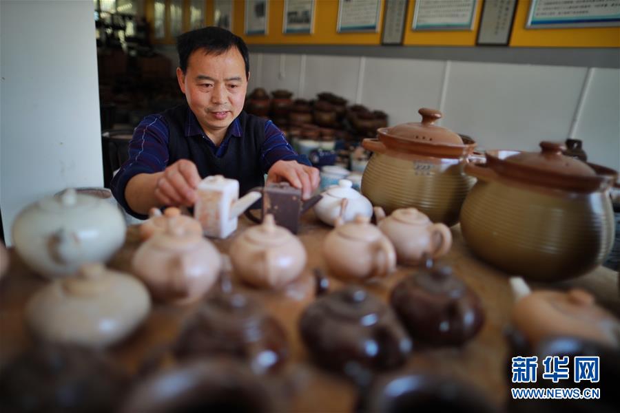 (脱贫攻坚)(9)贵州花茂村:花繁叶茂展新颜