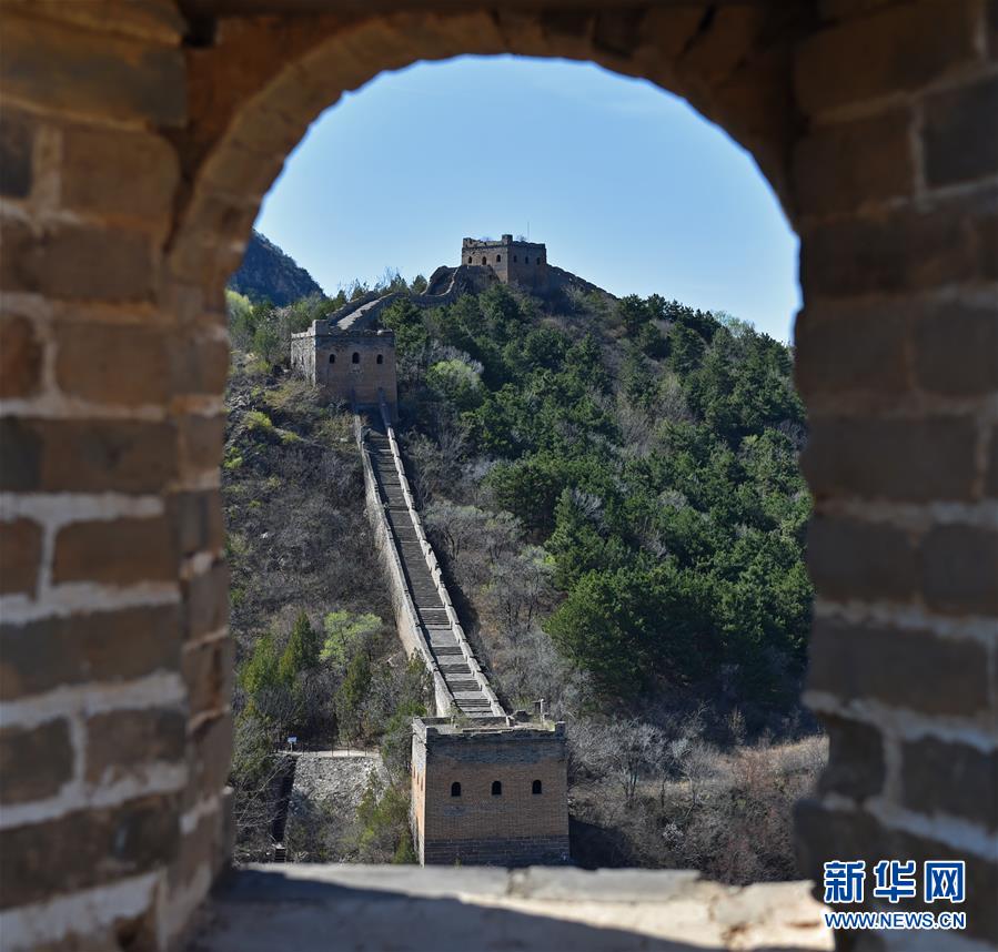 (环境)(5)北京:春日司马台长城好风光