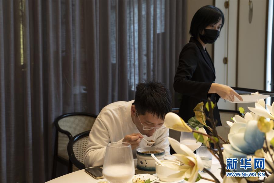 （聚焦疫情防控）（2）四川成都：分餐制在行动