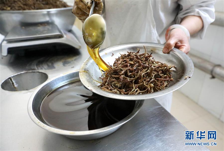 #(新华网)(3)河北正定崩肝制作技艺
