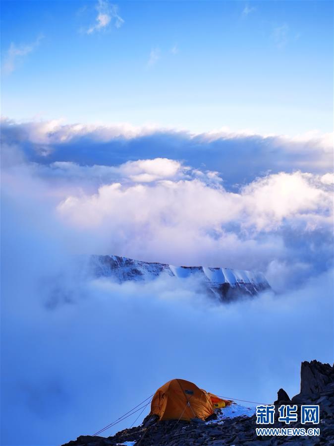 （2020珠峰高程测量）（2）珠峰海拔7790米的二号营地
