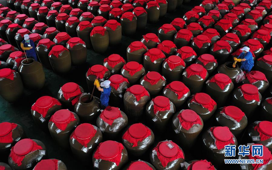 （经济）（1）贵州：古法酿制酸汤形成规模产业