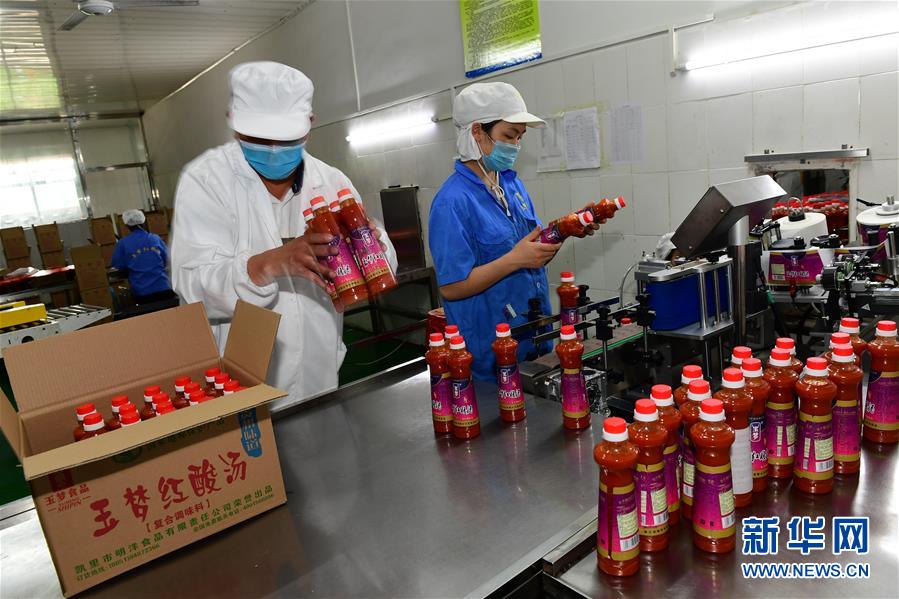 （经济）（6）贵州：古法酿制酸汤形成规模产业