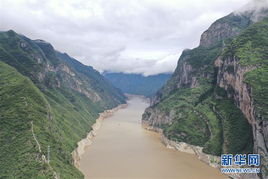 (美丽中国)(4)壮美三峡 巫山云雨美如画