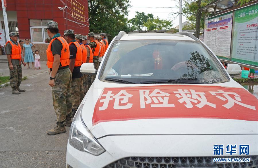 （防汛抗洪·图片故事）（4）千里驰援  老兵“归队”