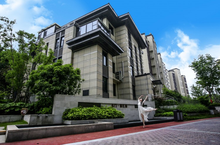 微信图片_20200831084919_副本1.jpg