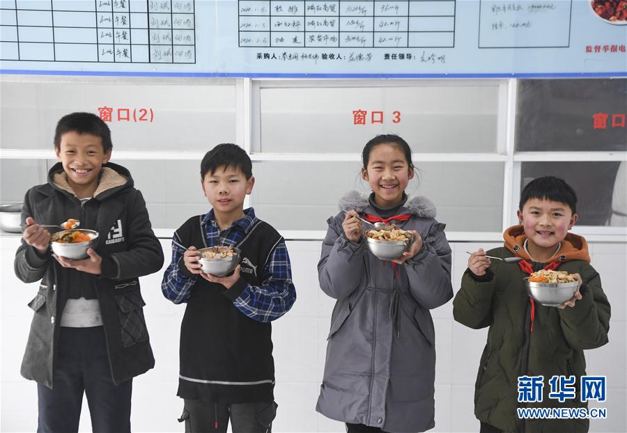 （我的“十三五”·图文互动）（4）山里娃也能上好学——一位乡村教师的“十三五”