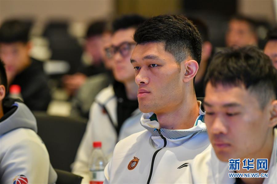 （体育）（4）篮球——CBA：山西汾酒股份男篮举行新赛季发布会