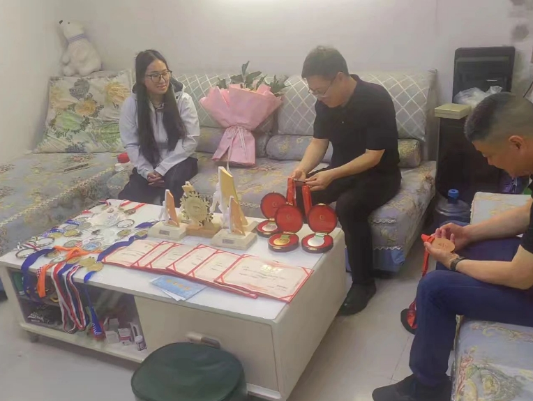 家乡的骄傲！魏县两姑娘勇创佳绩
