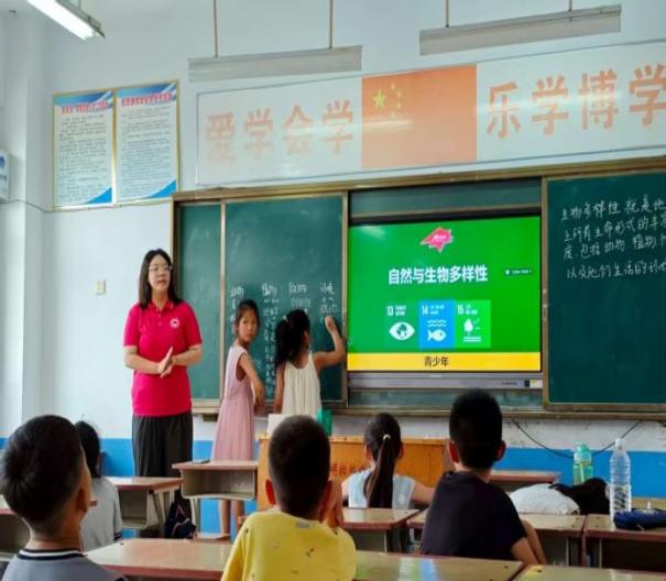 Light Up筑梦实践团赴河南支教纪实：播撒希望种子，陪伴孩童成长