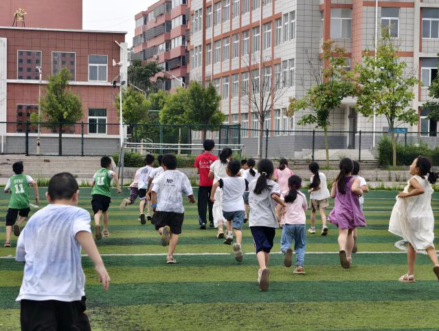 Light Up筑梦实践团赴河南支教纪实：播撒希望种子，陪伴孩童成长
