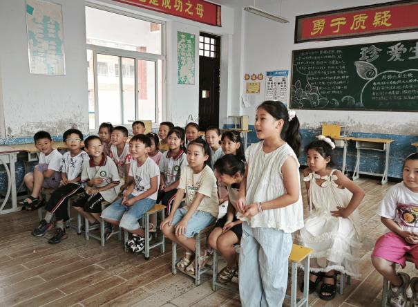 Light Up筑梦实践团赴河南支教纪实：播撒希望种子，陪伴孩童成长