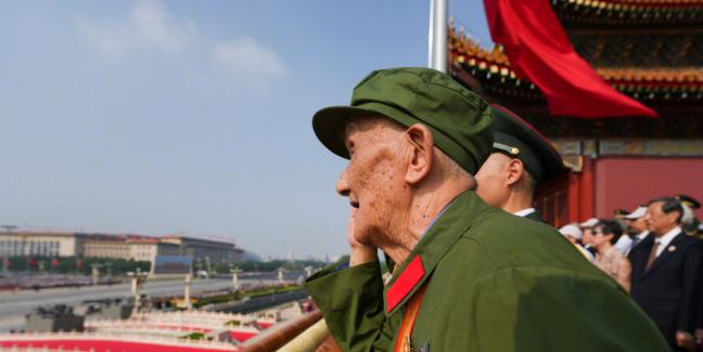 致敬抗战老兵