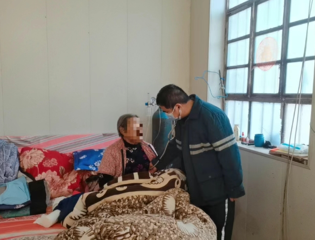 情系患者暖人心 鸡泽县中医院家访送健康