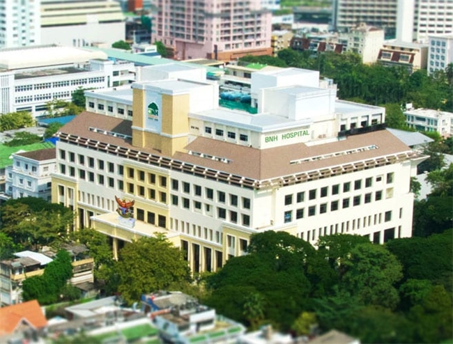 泰国主流生殖中心深度分析：生殖专科与综合型医院的差异化选择