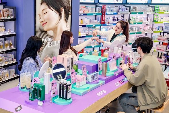 与城市发展同步前行 屈臣氏今年要改造1500家门店