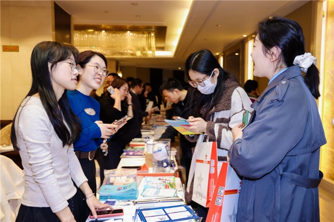 南京五大板块百余产品亮相郑州，邀您来宁“串门”