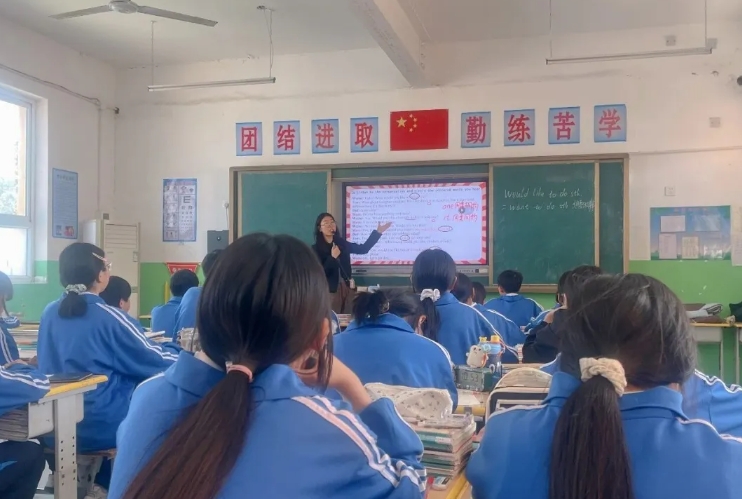 【师者为矩，照亮青春追逐梦路（六）鸡泽县育才学校初中部优秀教师—杨瑞佳