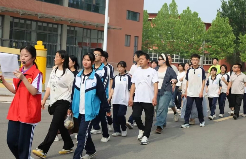 逐梦一中 共赴韶华 —— 曲周尚书中学初三优秀学子走进曲周一中校园