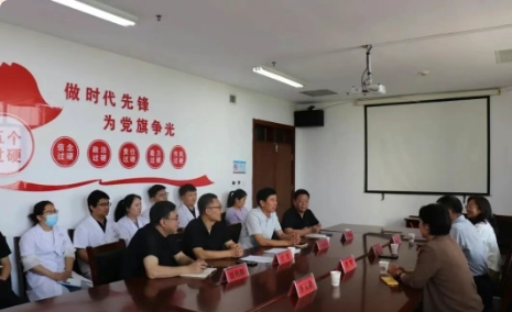 校院联动促就业 携手共育中医药人才——承德医学院中医系莅临鸡泽县中医院调研指导
