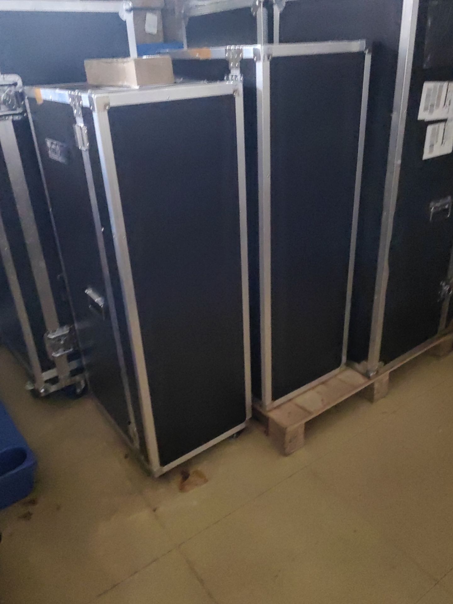 恒佳鑫瑞士海派直达新模式 告别欧洲转关提速清关